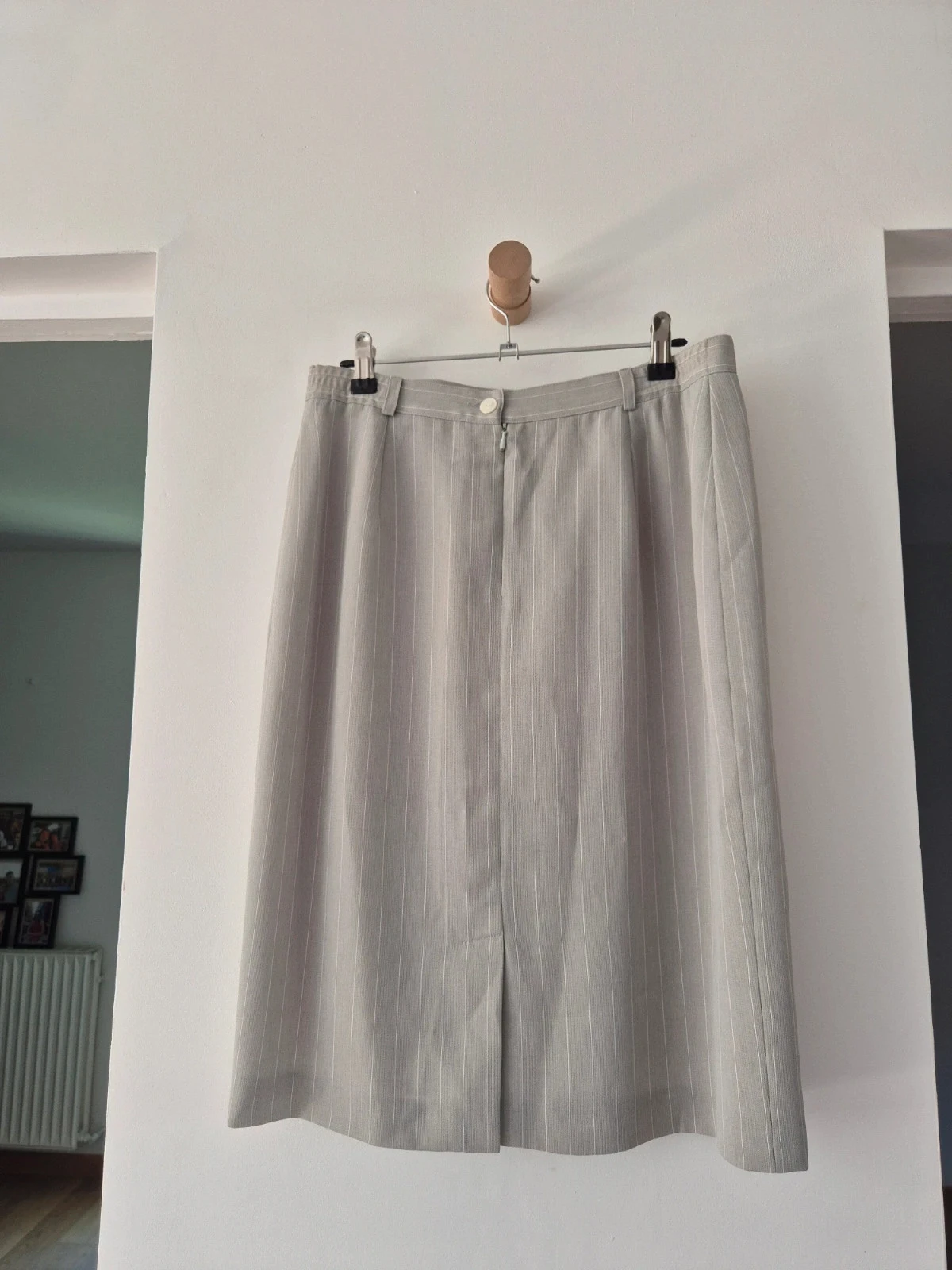 Ensemble tailleur Un jour ailleurs gris rayé blanc 42 – photo 10